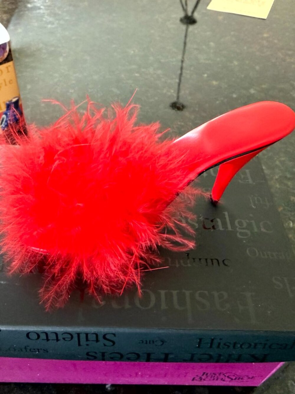 Just the Right Shoe Va-Va Voom Red 25207 Feather Mule Heel Figurine Box